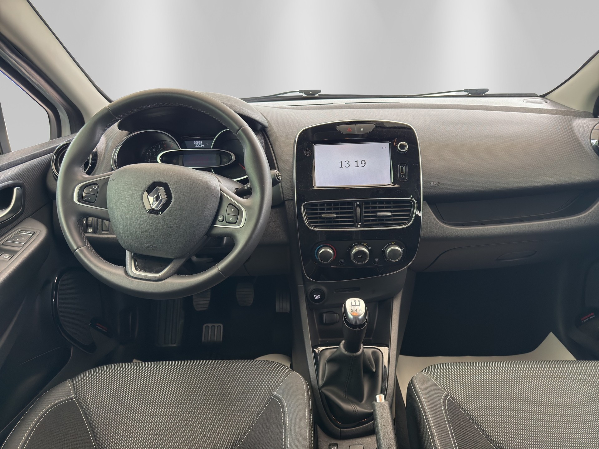 RENAULT Clio 0.9 12V Zen-image-8