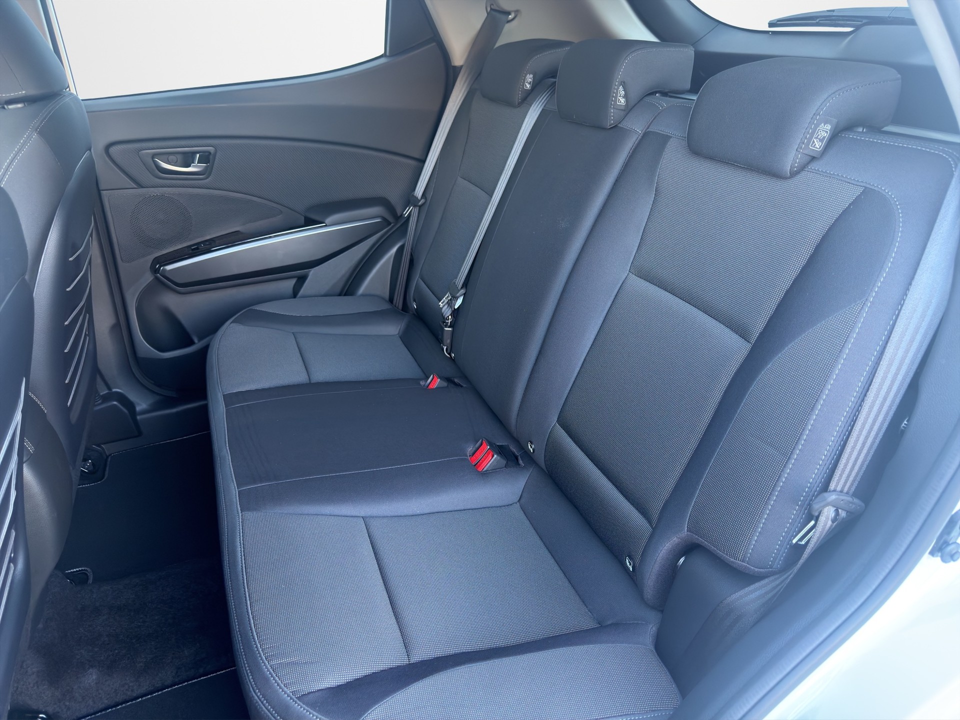 KGM-SsangYong Tivoli 1.5 T-Gdi Steel-image-7
