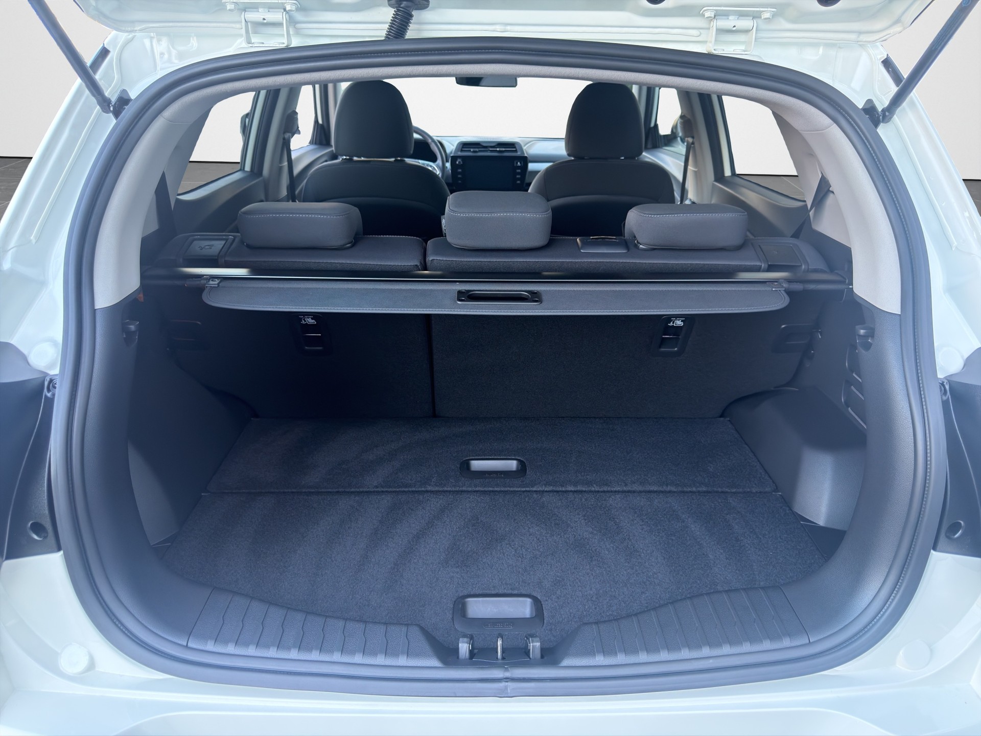 KGM-SsangYong Tivoli 1.5 T-Gdi Steel-image-11