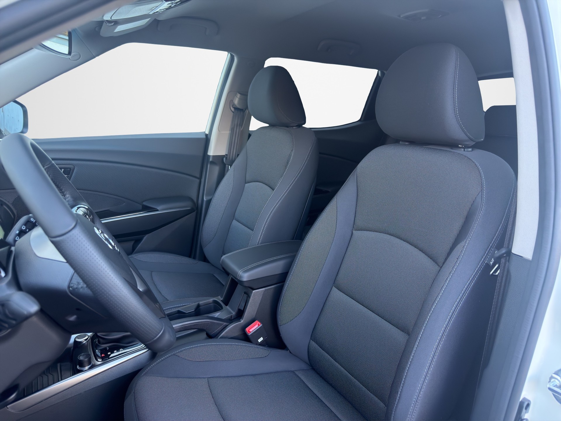 KGM-SsangYong Tivoli 1.5 T-Gdi Steel-image-5