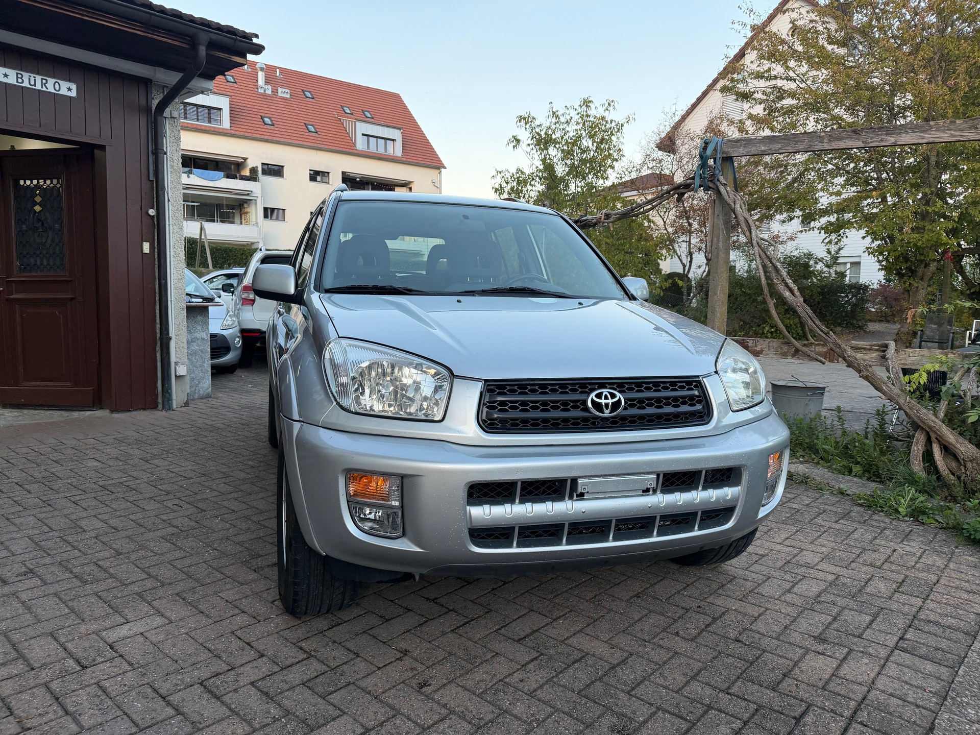 TOYOTA RAV-4 2.0 16V Linea Terra-image-1