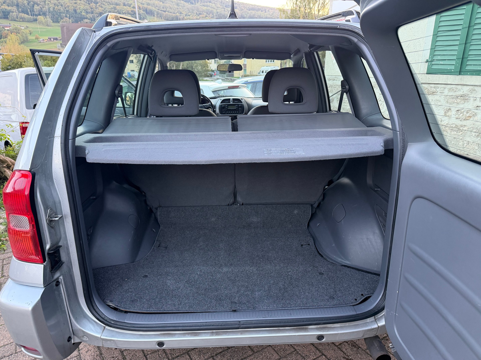 TOYOTA RAV-4 2.0 16V Linea Terra-image-9