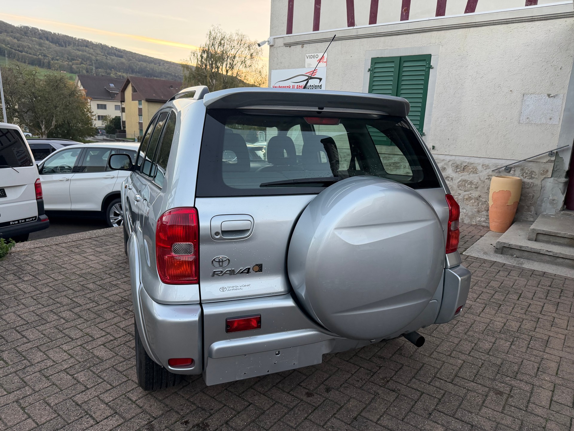 TOYOTA RAV-4 2.0 16V Linea Terra-image-3