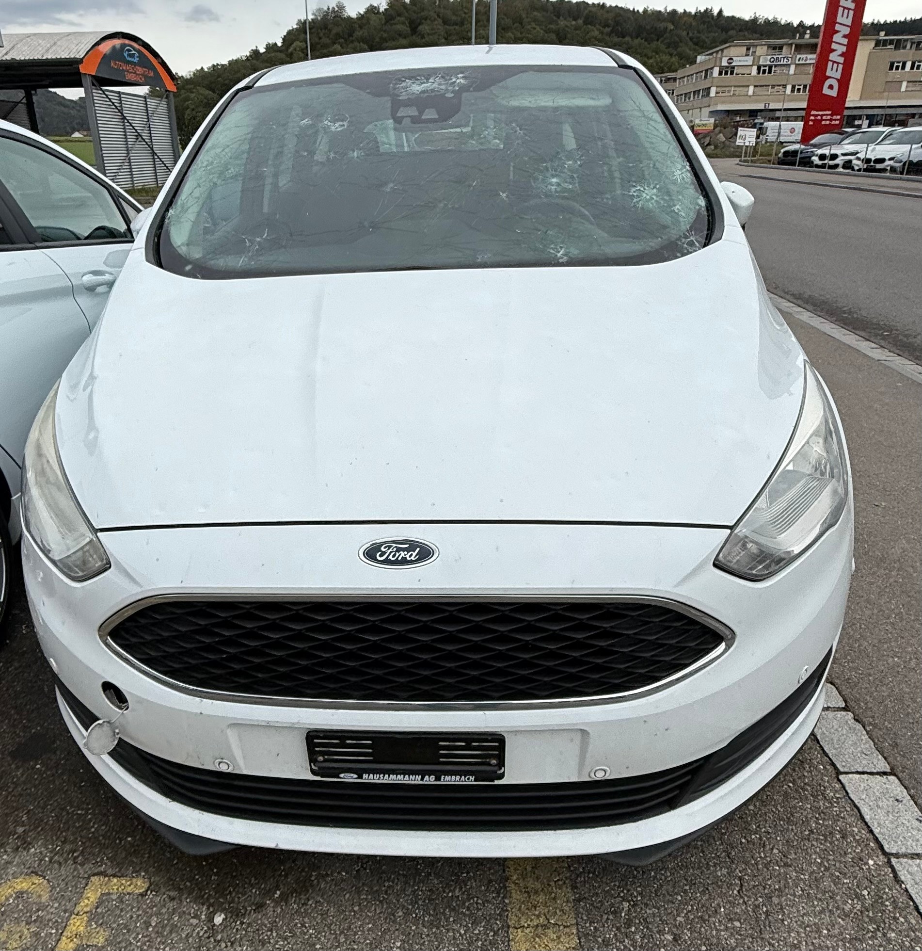 Car photo