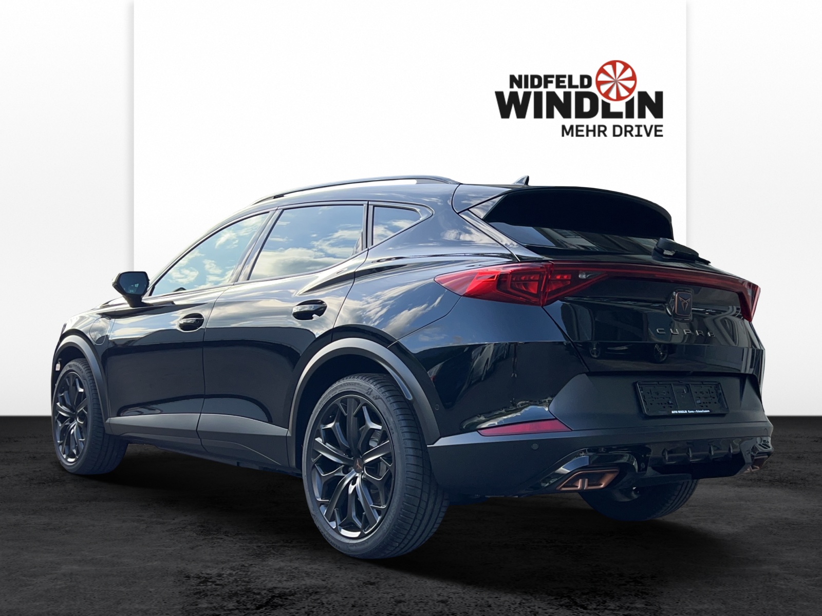 CUPRA Formentor TRIBE Edition e-Hybrid-image-3