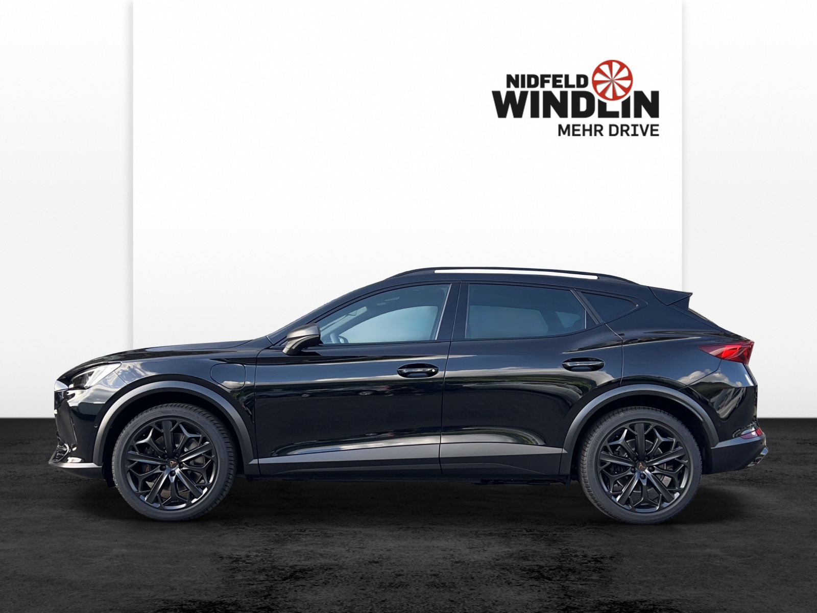 CUPRA Formentor TRIBE Edition e-Hybrid-image-1