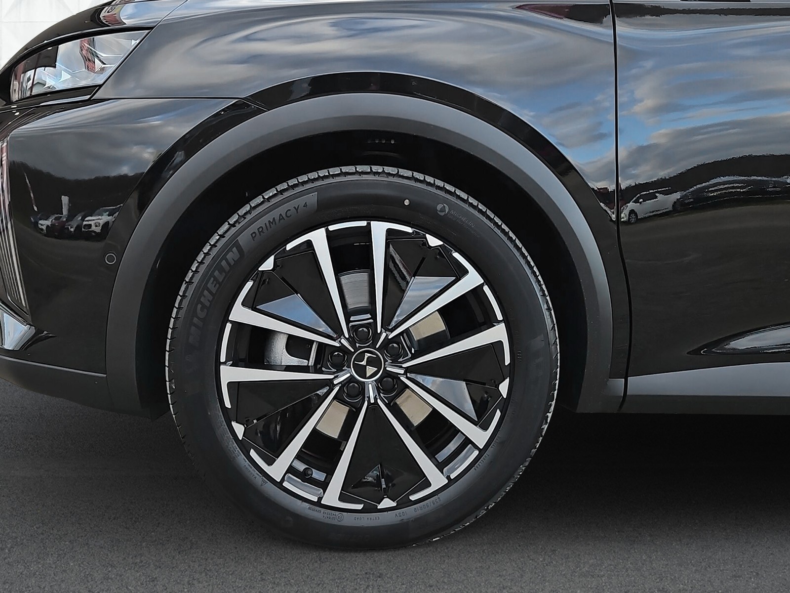 DS AUTOMOBILES DS 7 Crossback E-Tense 225 Ligne Noire-image-6