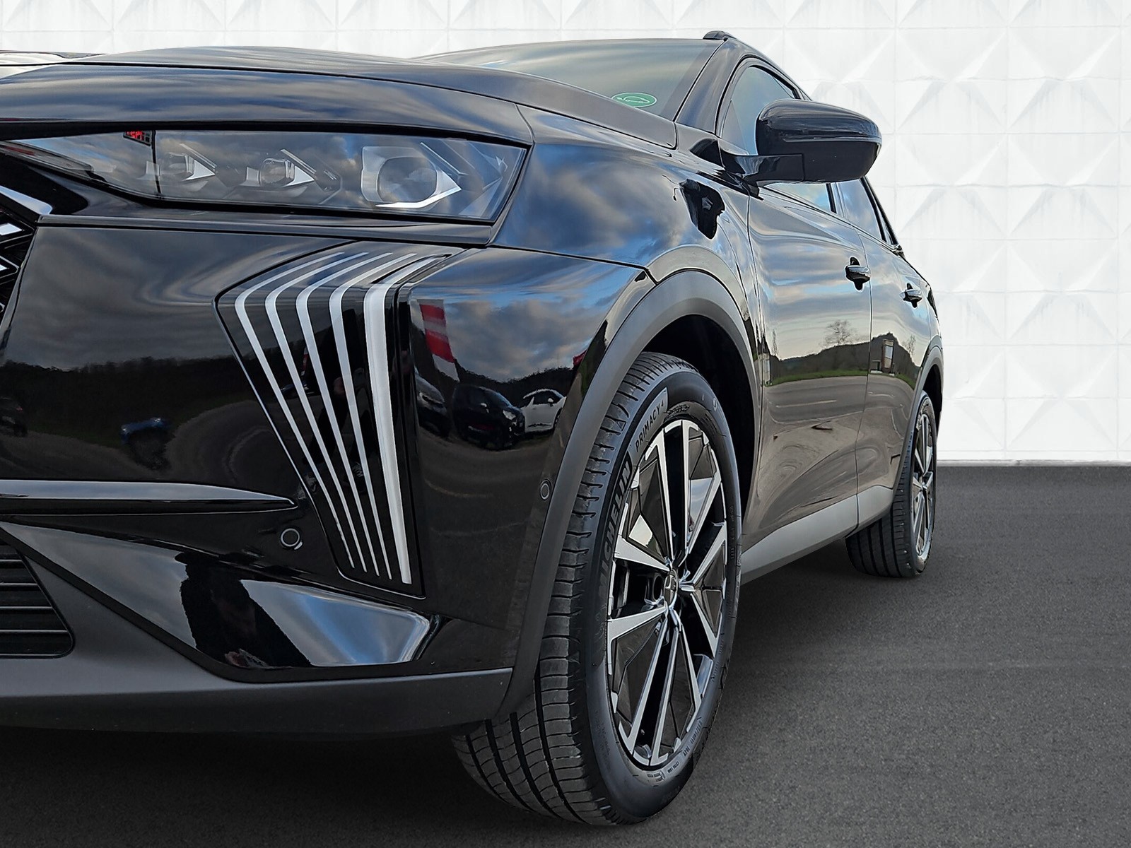 DS AUTOMOBILES DS 7 Crossback E-Tense 225 Ligne Noire-image-5