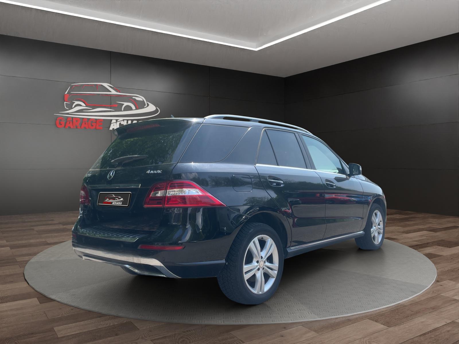 MERCEDES-BENZ ML 350 Executive 4Matic 7G-Tronic-image-5