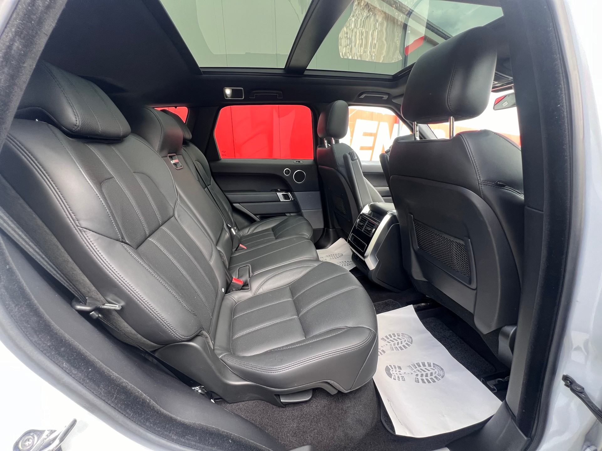 LAND ROVER Range Rover Sport 3.0 SDV6 HSE Dynamic Automatic-image-7