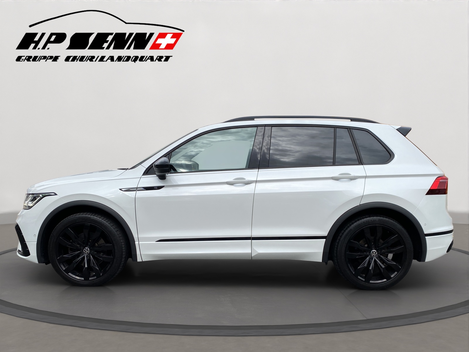 VW Tiguan 2.0 TDI SCR R-Line 4Motion DSG-showroom-element-2