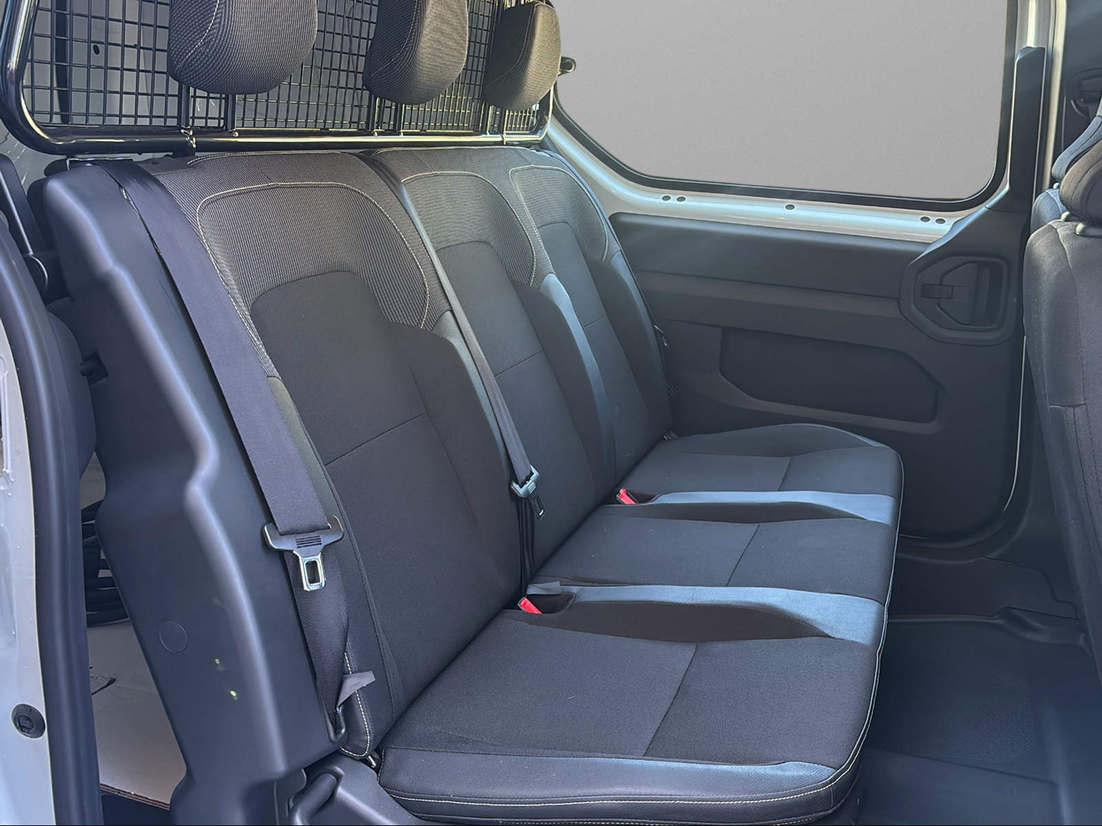 RENAULT Kangoo Van EV45 Standard L2 22kW Advance-image-11
