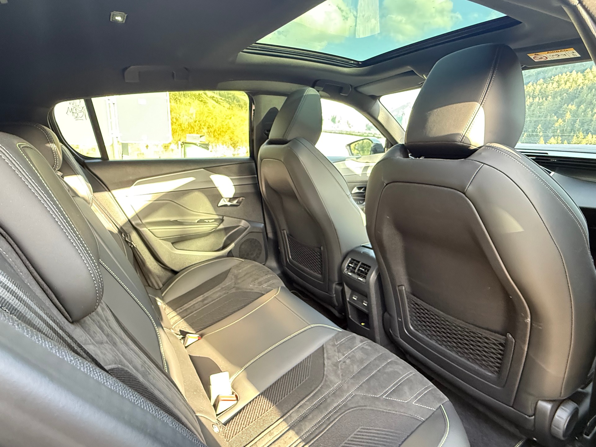 PEUGEOT 308 1.6 PHEV 225 GT-image-7