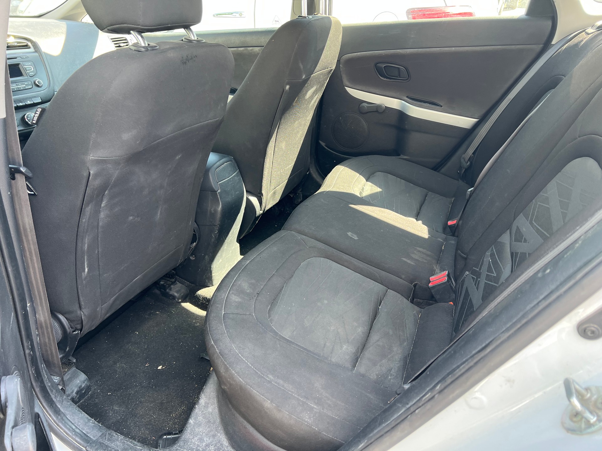 KIA Cee'd Sportswagon 1.6 GDi Classic-image-6