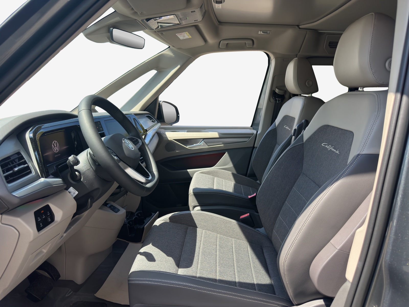 VW California eHybrid Ocean 4Motion-image-7