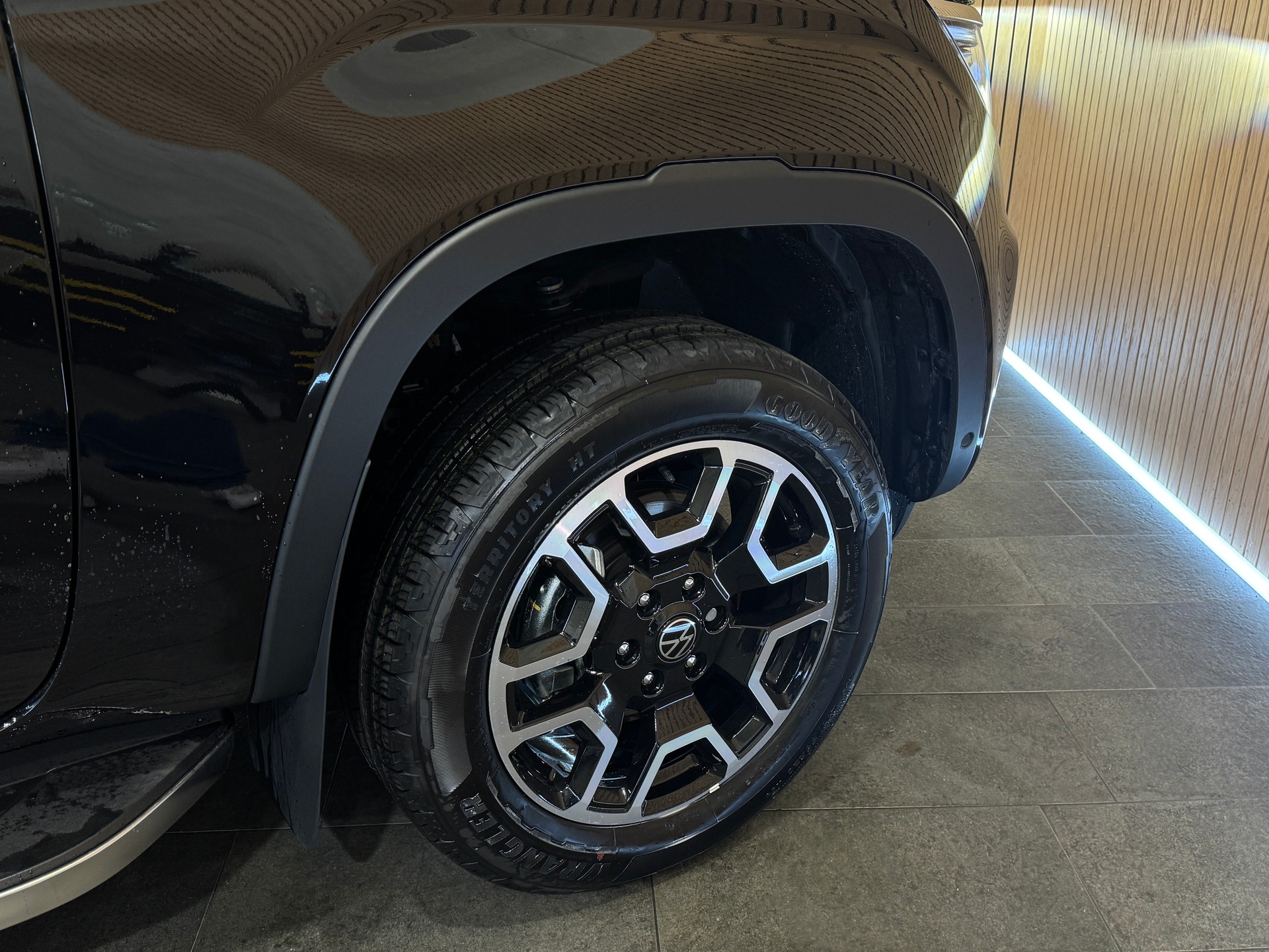 VW Amarok 3.0TDI Aventura Winter 2-image-5