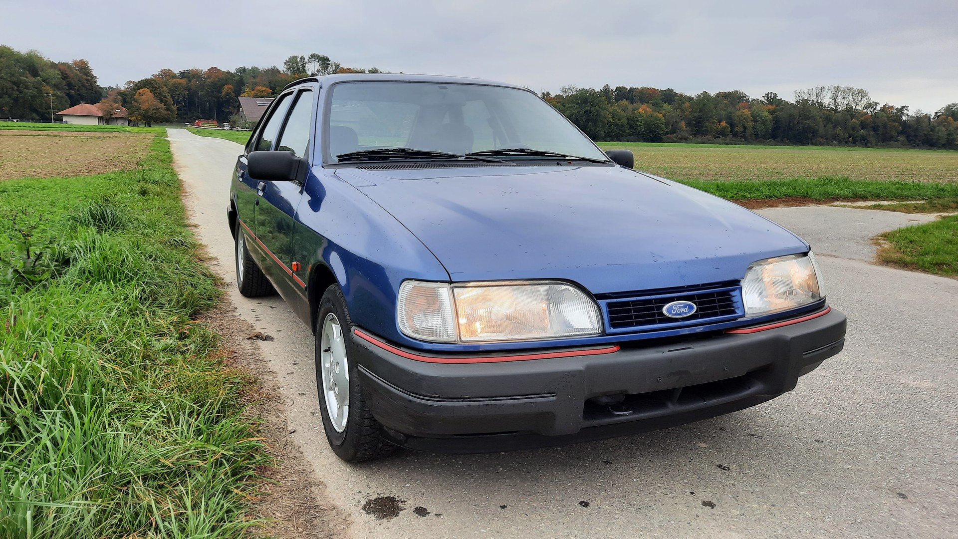 FORD Sierra 2.0i CLX (Leader)-image-2