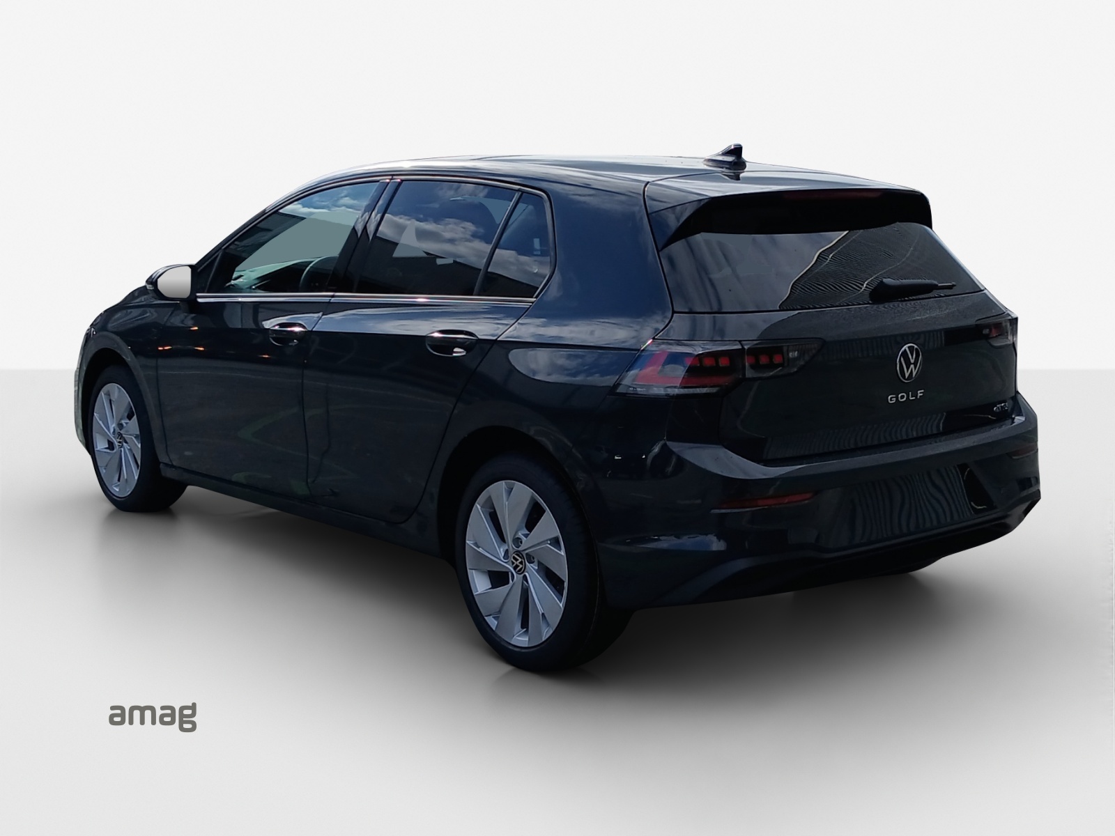 VW Golf 1.5 e TSI mHEV United DSG-image-2