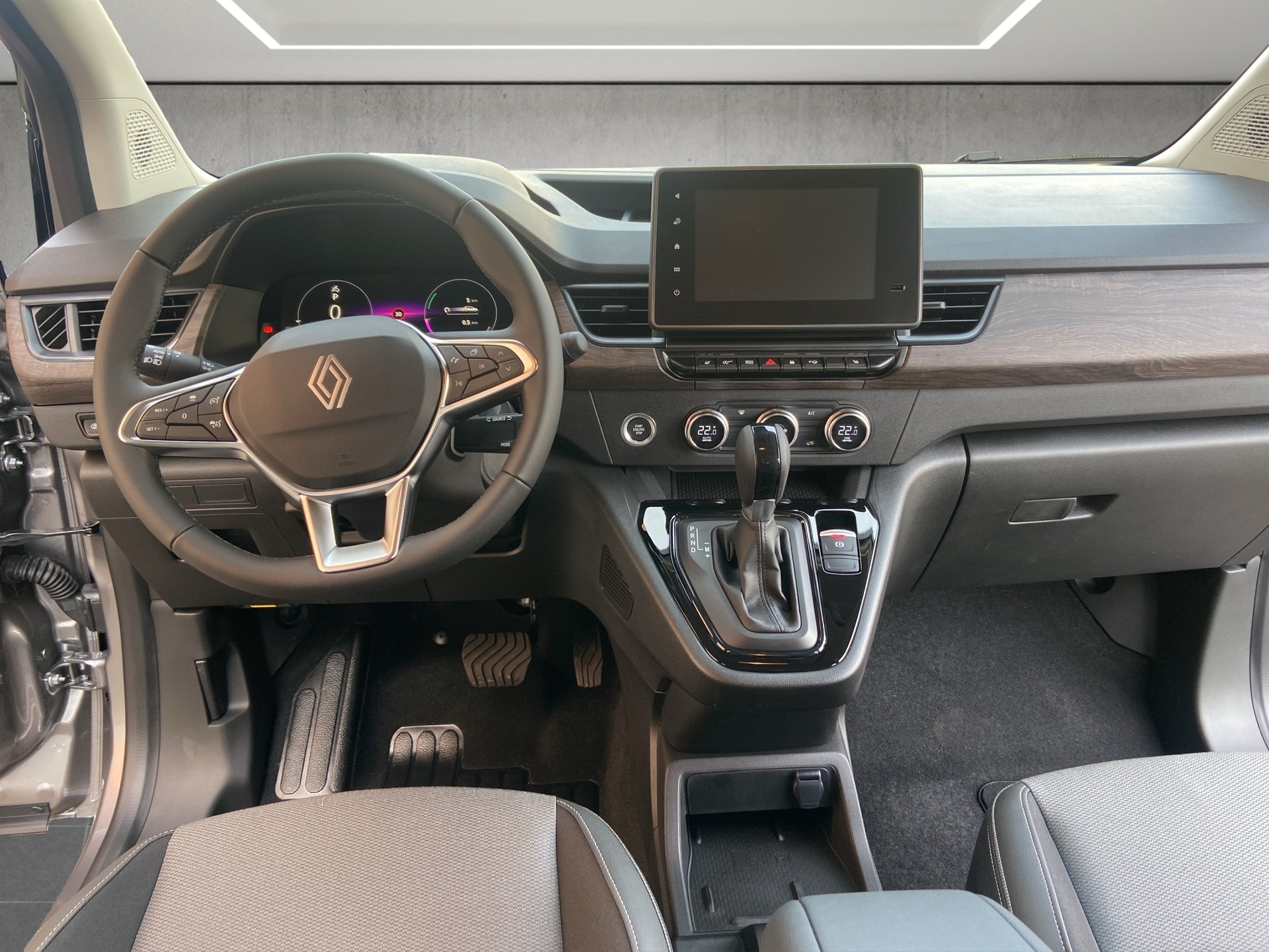 RENAULT Grand Kangoo 1.3 TCe 130 PF Techno EDC-image-7