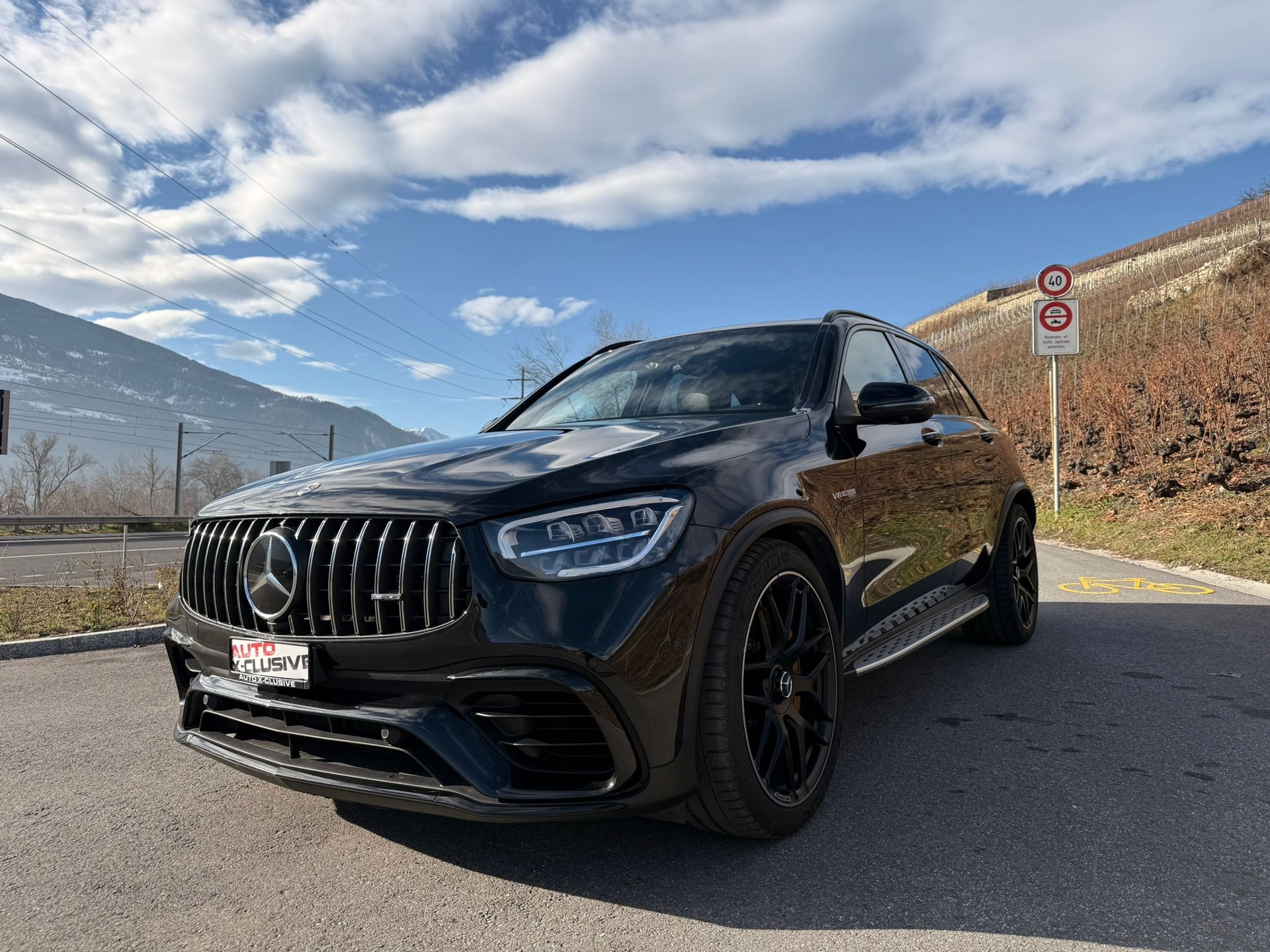MERCEDES-BENZ GLC 63 S AMG 4Matic 9G-Tronic-image-2