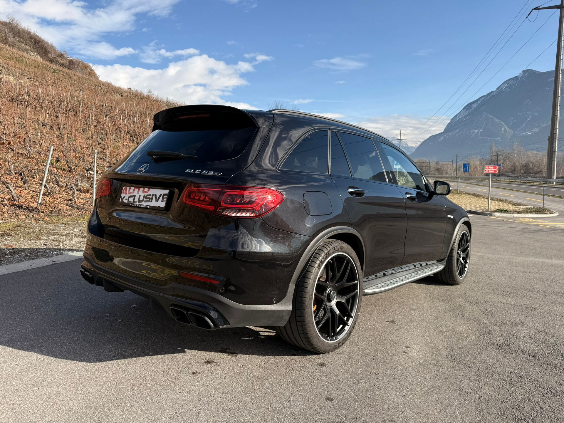 MERCEDES-BENZ GLC 63 S AMG 4Matic 9G-Tronic-image-6