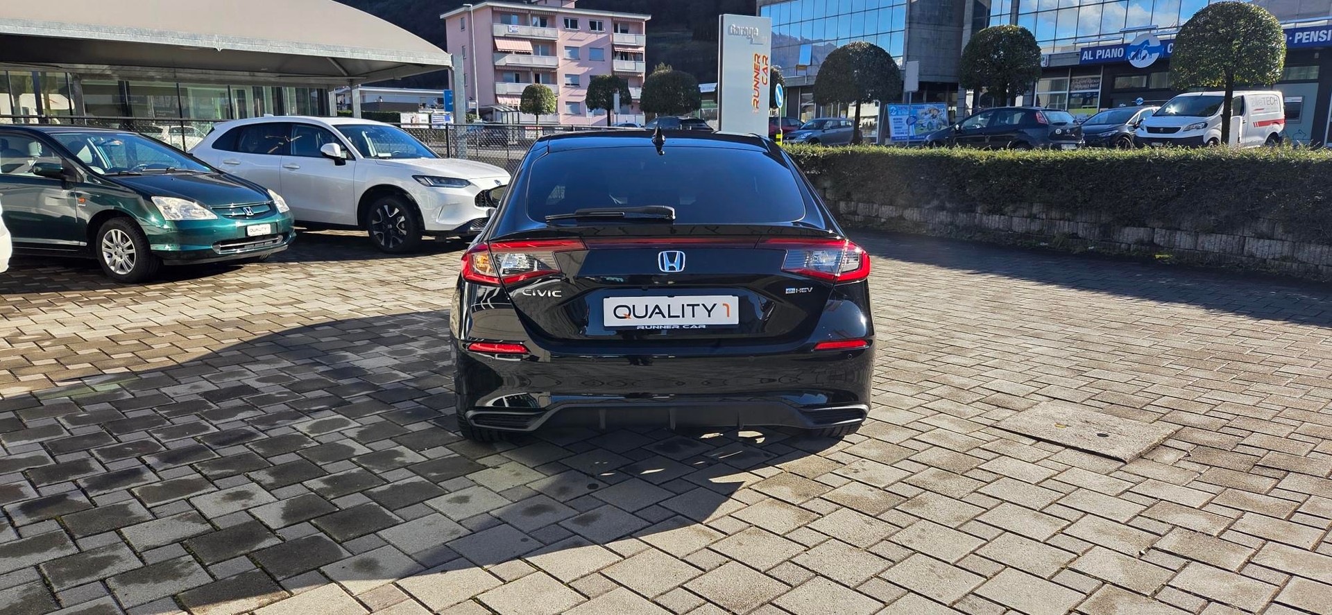 HONDA Civic 2.0 i-MMD HEV Sport-image-2