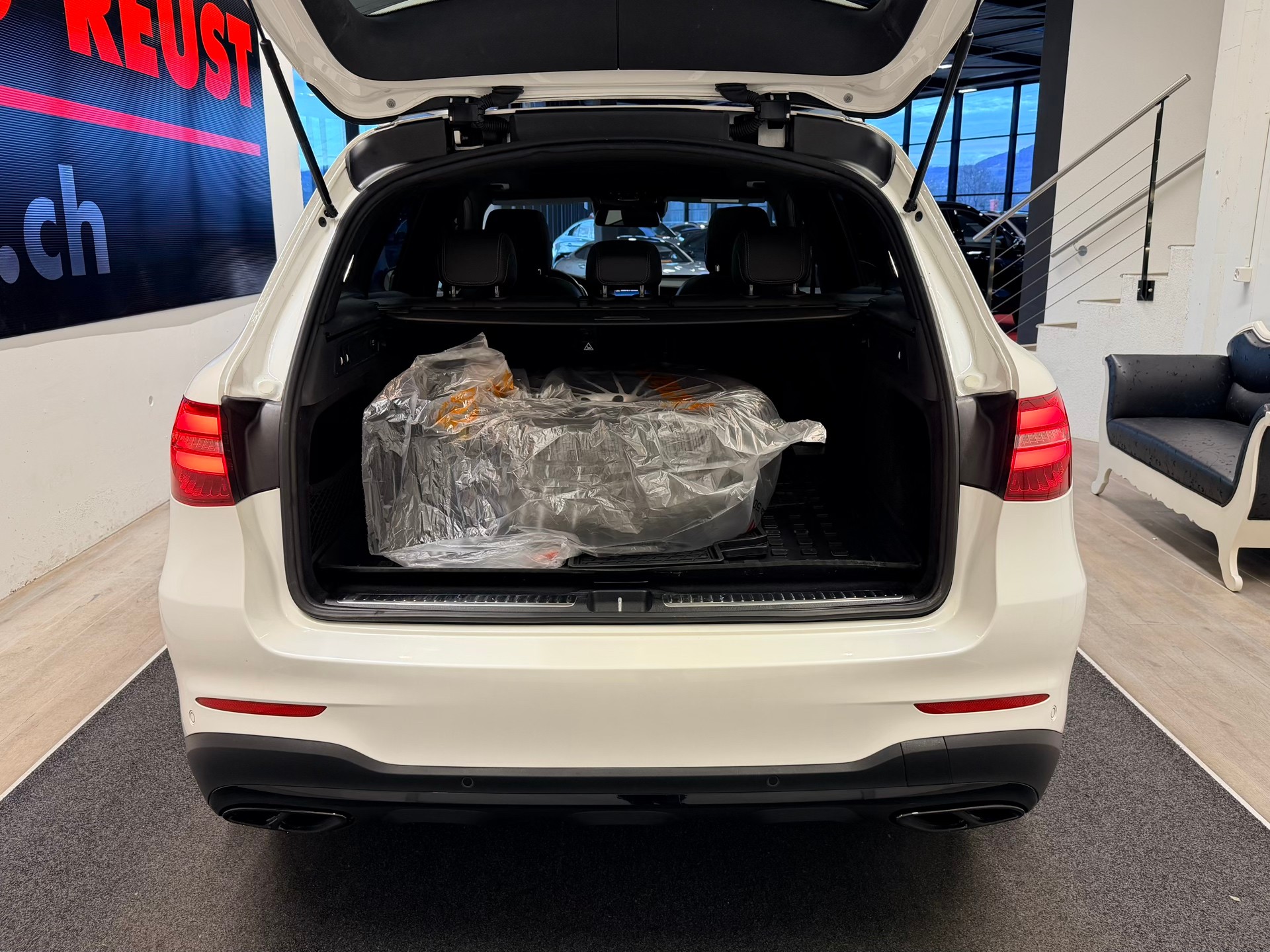 MERCEDES-BENZ GLC 43 AMG 4Matic 9G-Tronic-image-10
