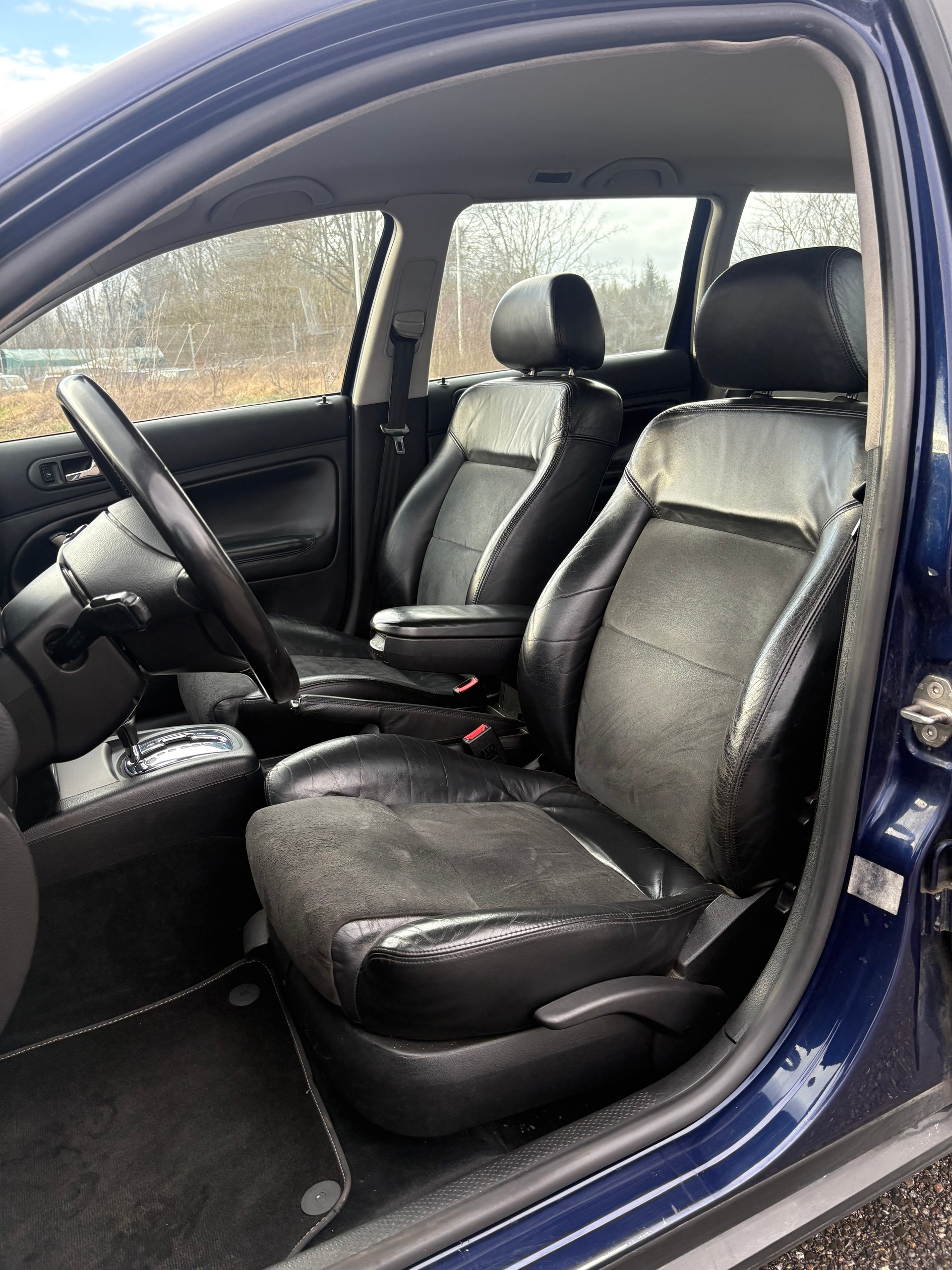 VW Passat Variant 1.9 TDI Comfortline-image-10