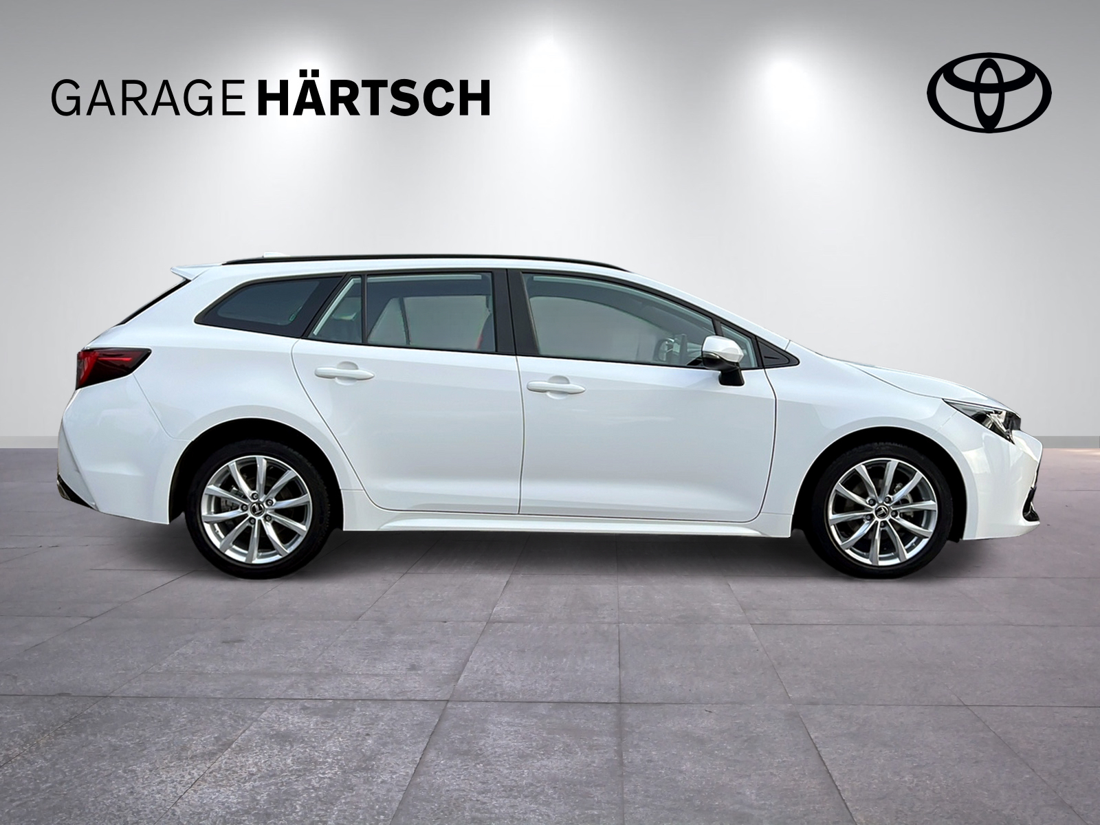 TOYOTA Corolla Touring Sports 1.8 HSD Comfort-image-7