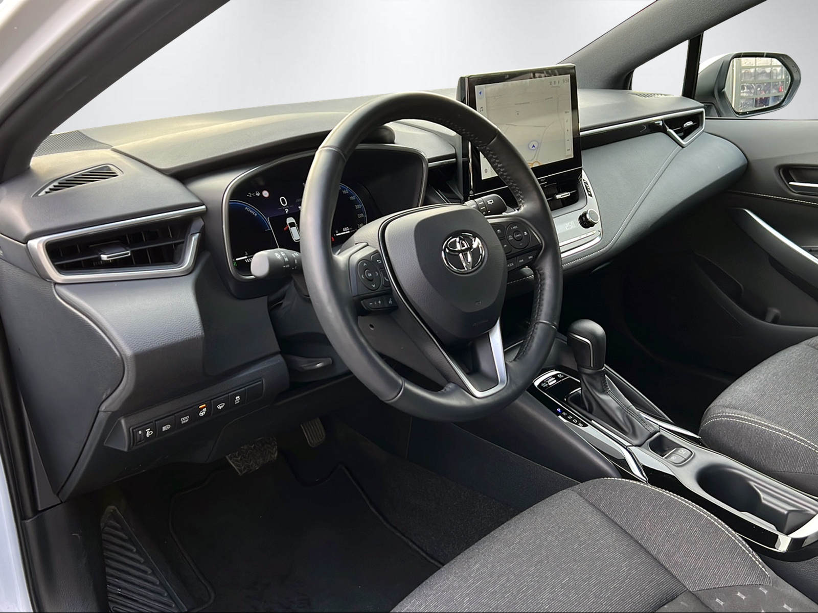 TOYOTA Corolla Touring Sports 1.8 HSD Comfort-image-13