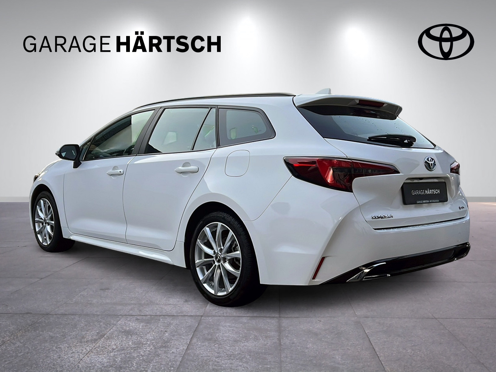 TOYOTA Corolla Touring Sports 1.8 HSD Comfort-image-3