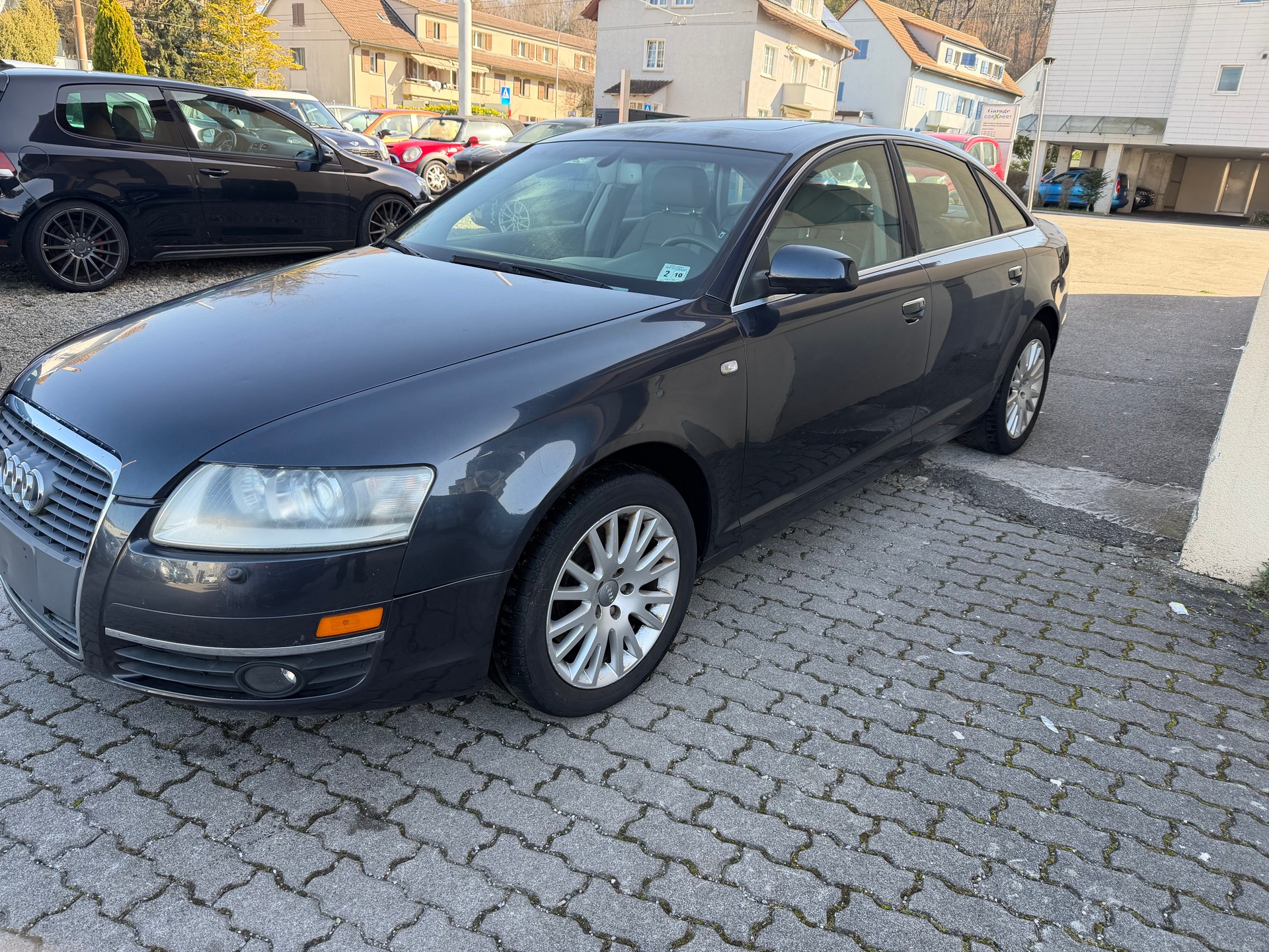 AUDI A6 Limousine 3.2 V6 FSI quattro-image-2