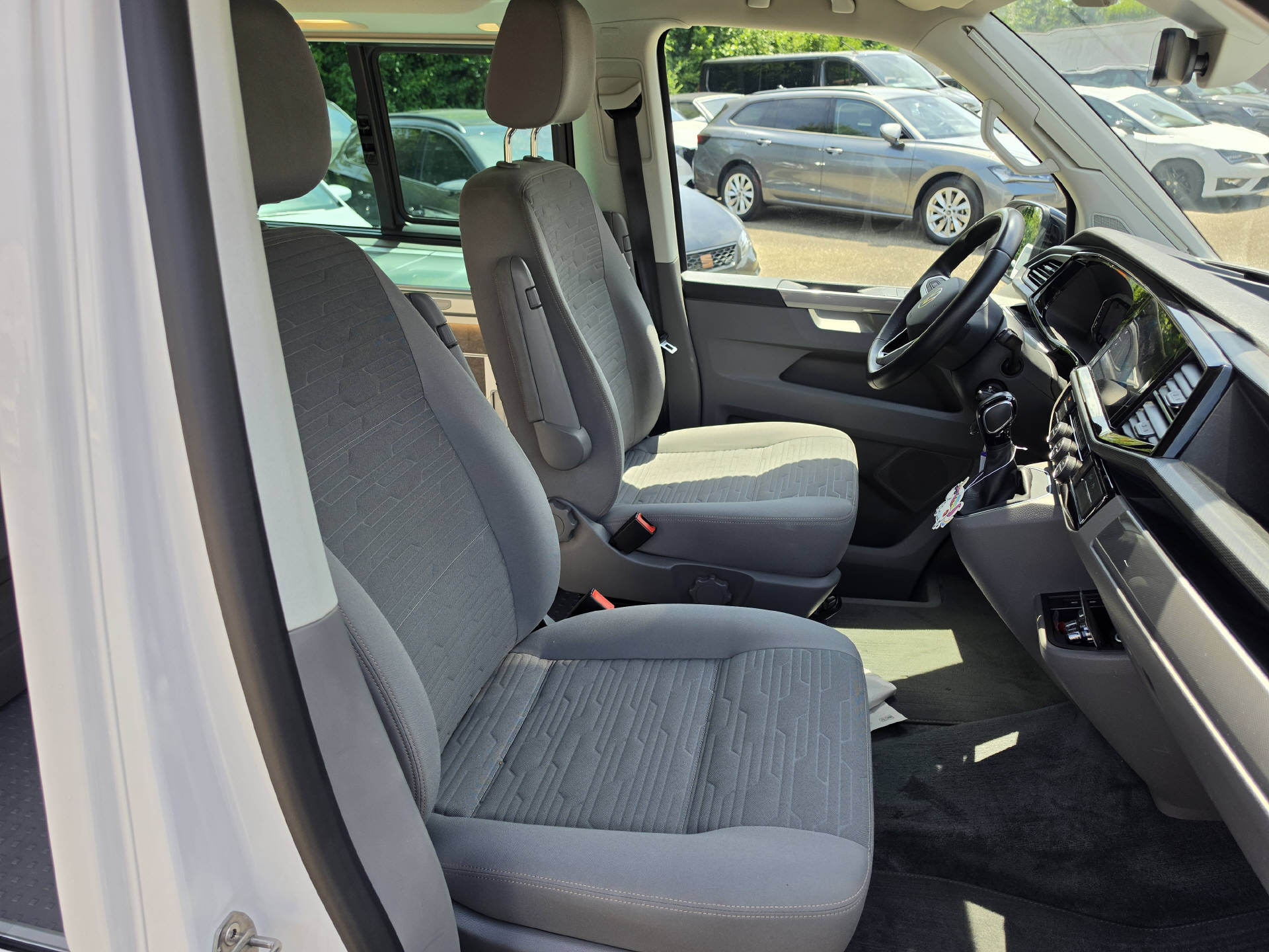 VW T6.1 California 3000 2.0 TDI 150 Ocean L-image-10