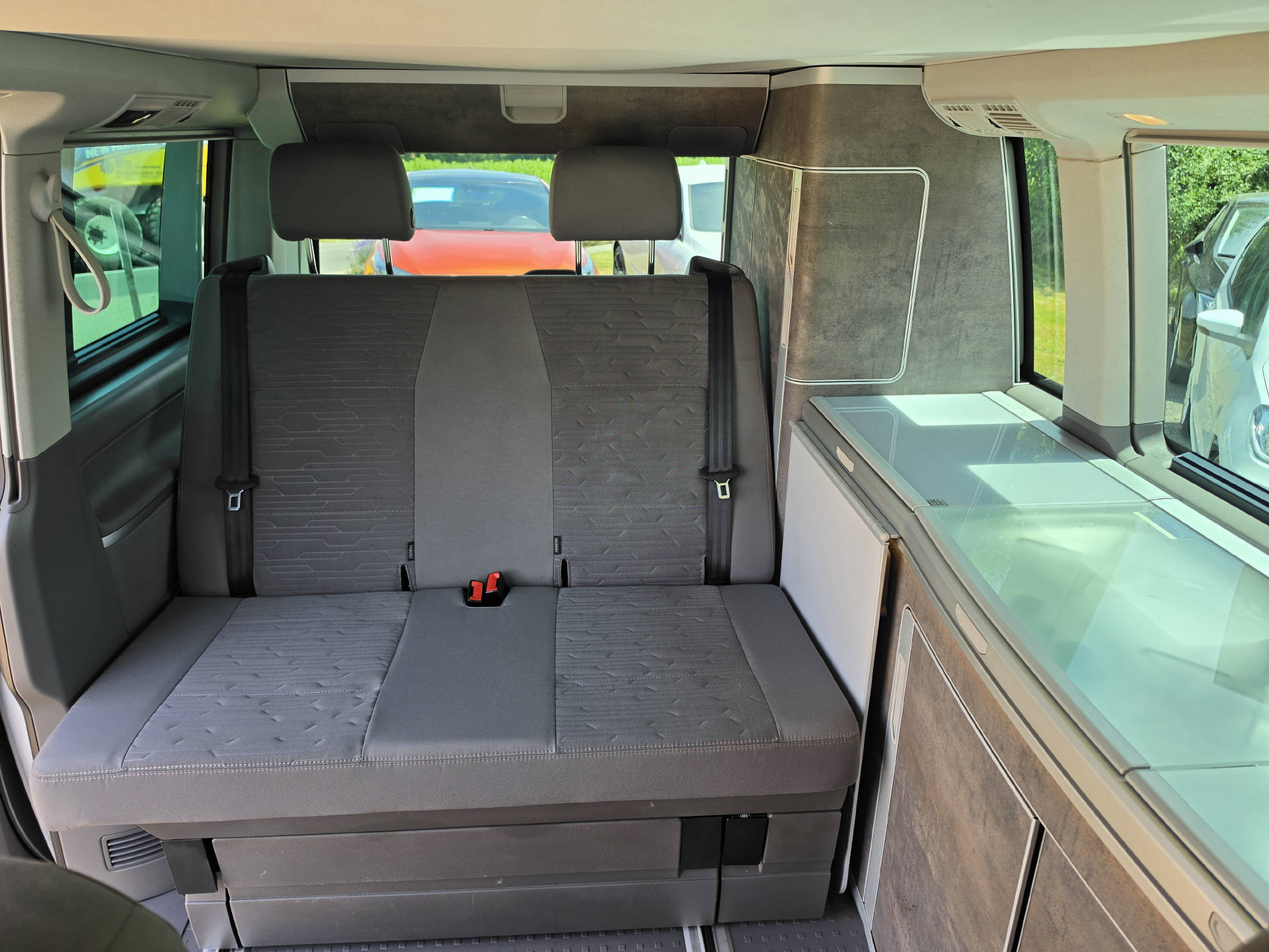 VW T6.1 California 3000 2.0 TDI 150 Ocean L-image-13