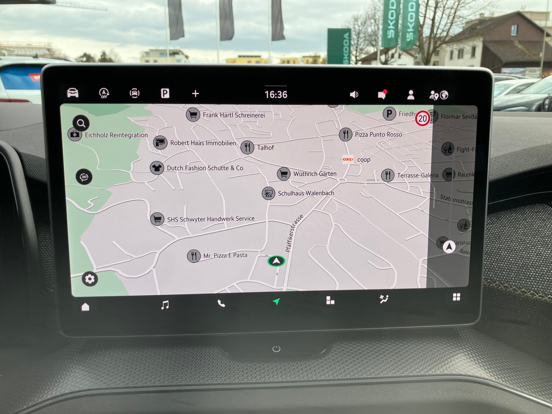 SKODA Kodiaq 2.0 TSI Dynamic 4x4 DSG-image-12
