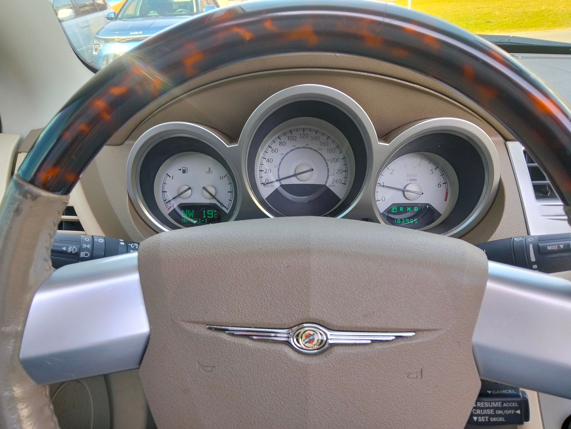 CHRYSLER Sebring 2.7 V6 Limited Automatic-image-4