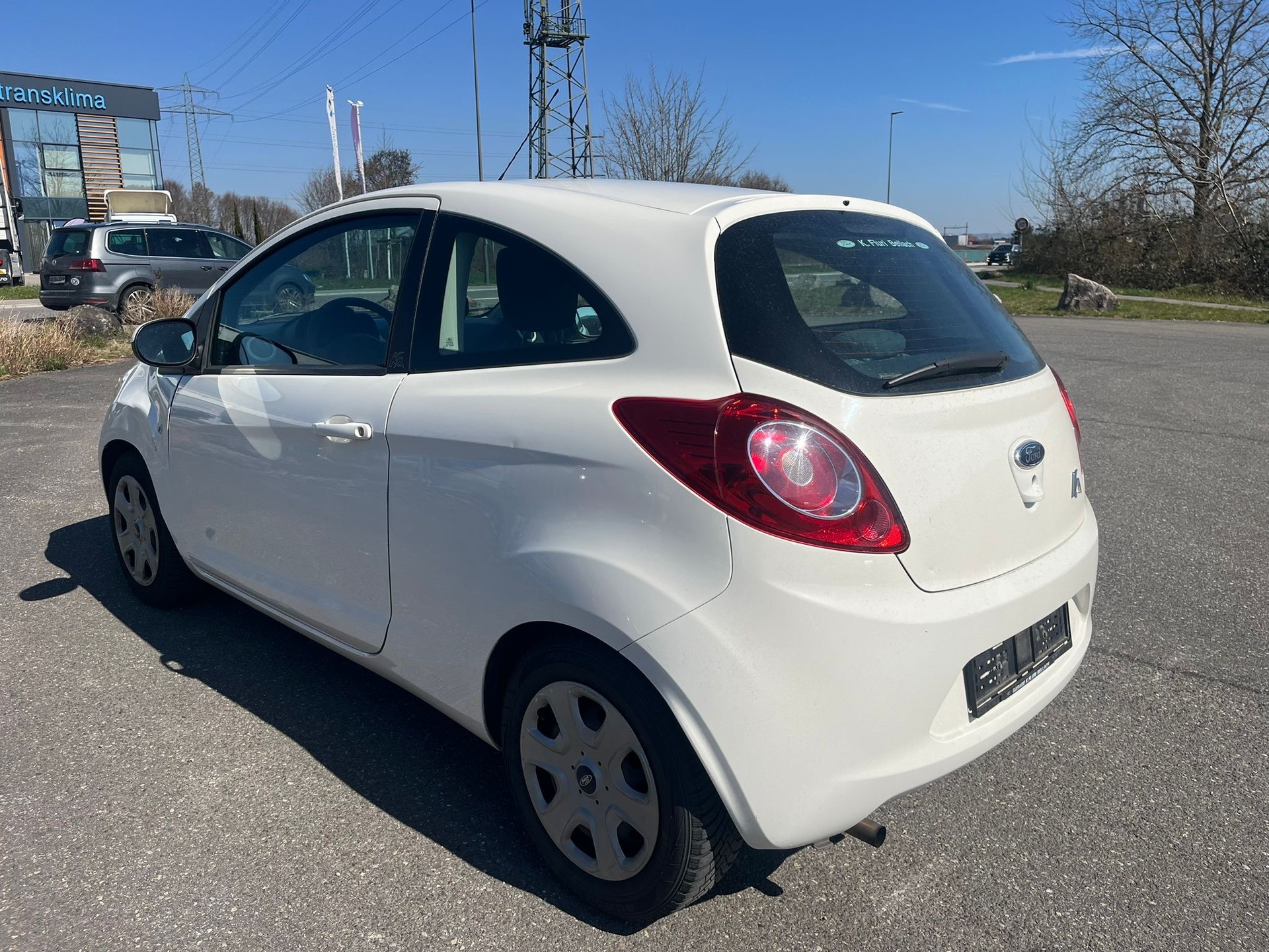 FORD KA 1.25 Titanium-image-4