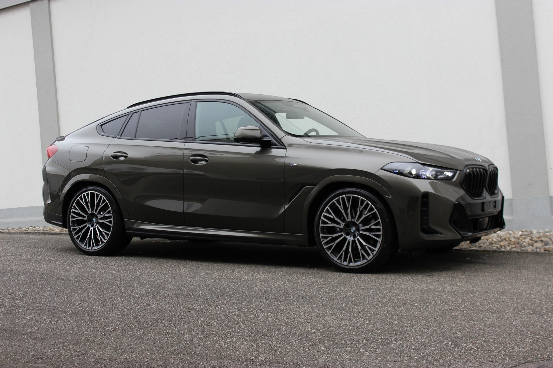 BMW X6 xDrive 48V 40d M Sport Pro M Multifunktionssitze *1.9%-LEASINGAKTION*-image-4