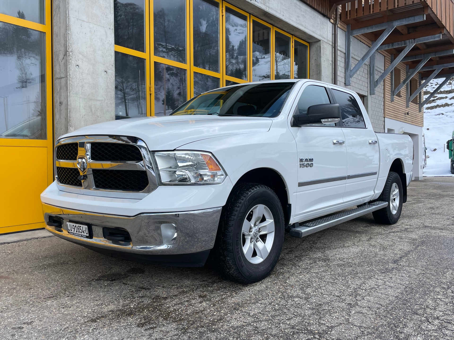 DODGE 1500 3.6 V6 309 PS-image-1