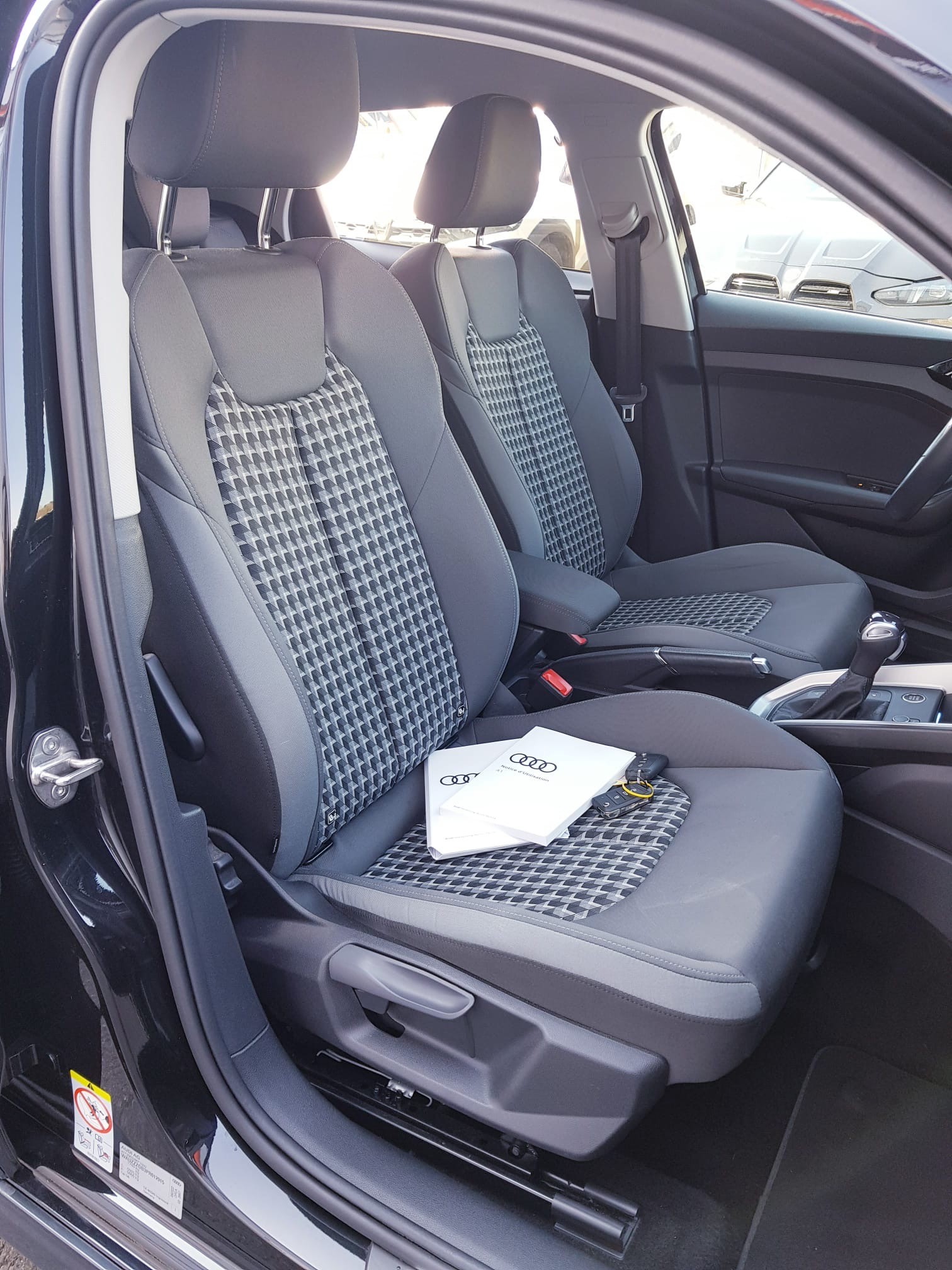 AUDI A1 allstreet 35 TFSI S-tronic-image-7