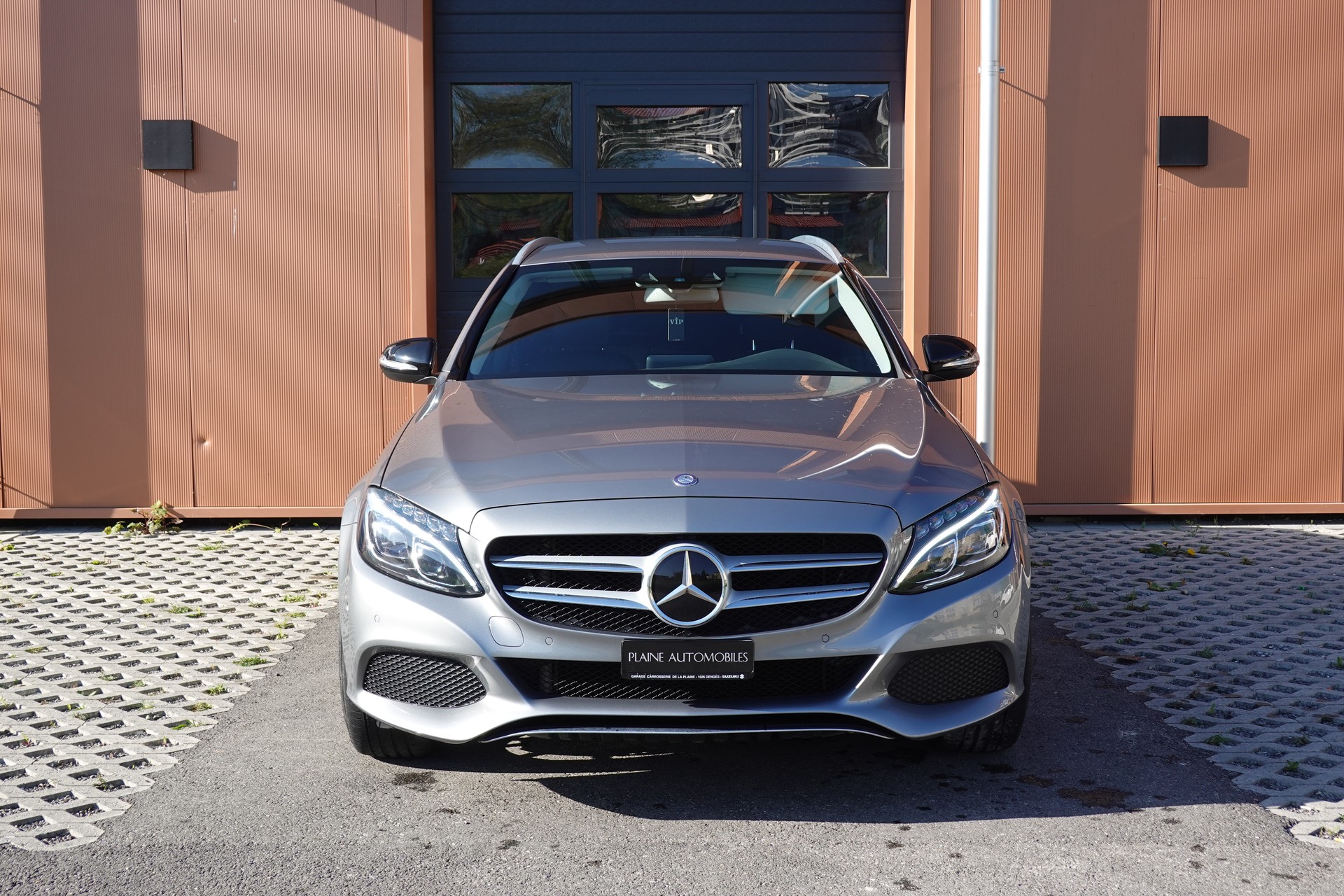 MERCEDES-BENZ C 220 BlueTEC AMG Line - "Véhicule CH * Pack AMG line * Caméra * Roues 19' "-image-1