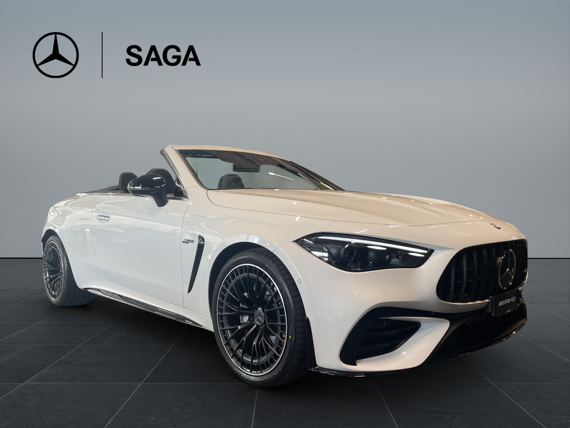 MERCEDES-BENZ CLE AMG 53 Cabrio 4Matic+ 9G-Tronic-image-5
