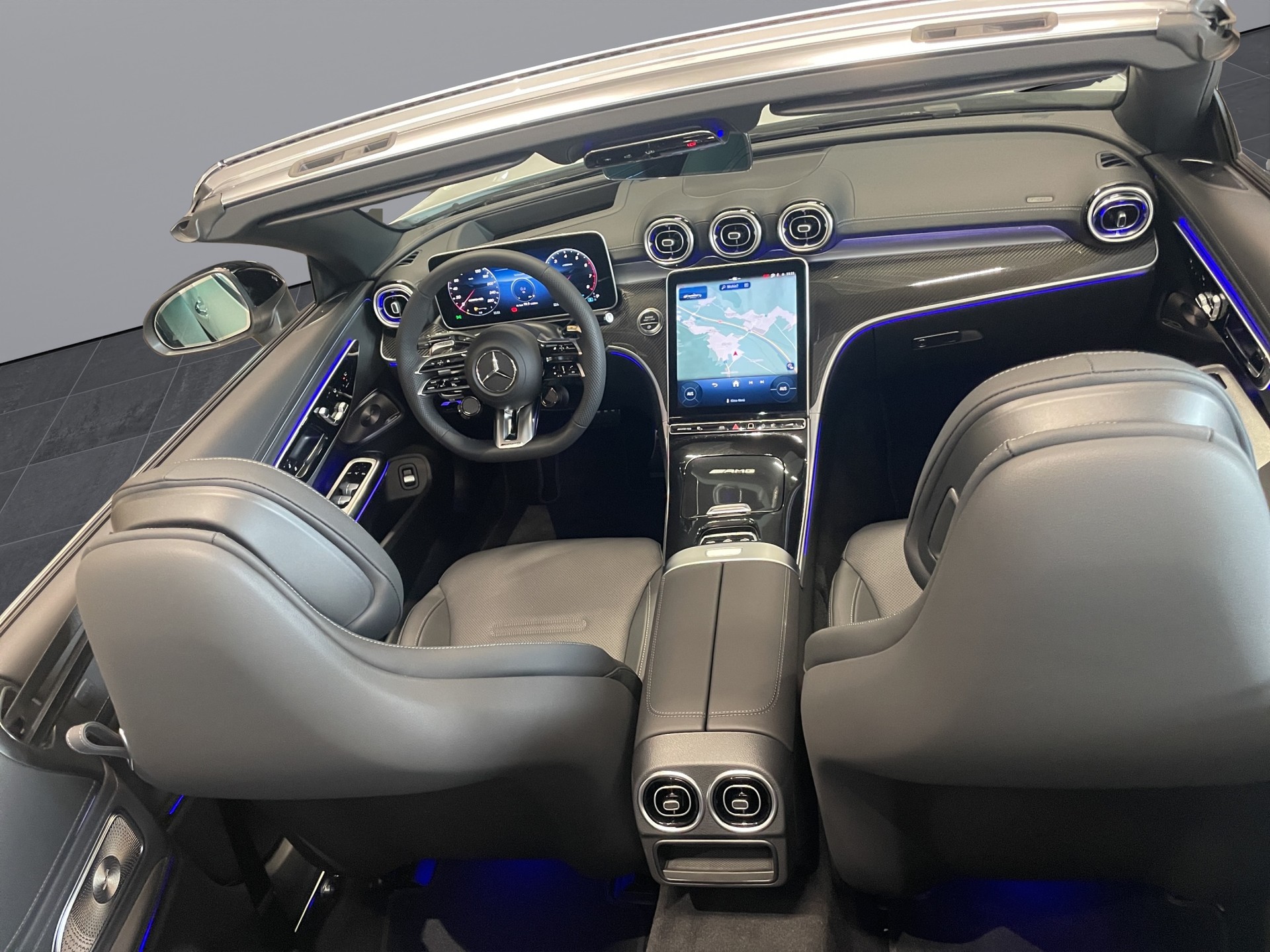 MERCEDES-BENZ CLE AMG 53 Cabrio 4Matic+ 9G-Tronic-image-8