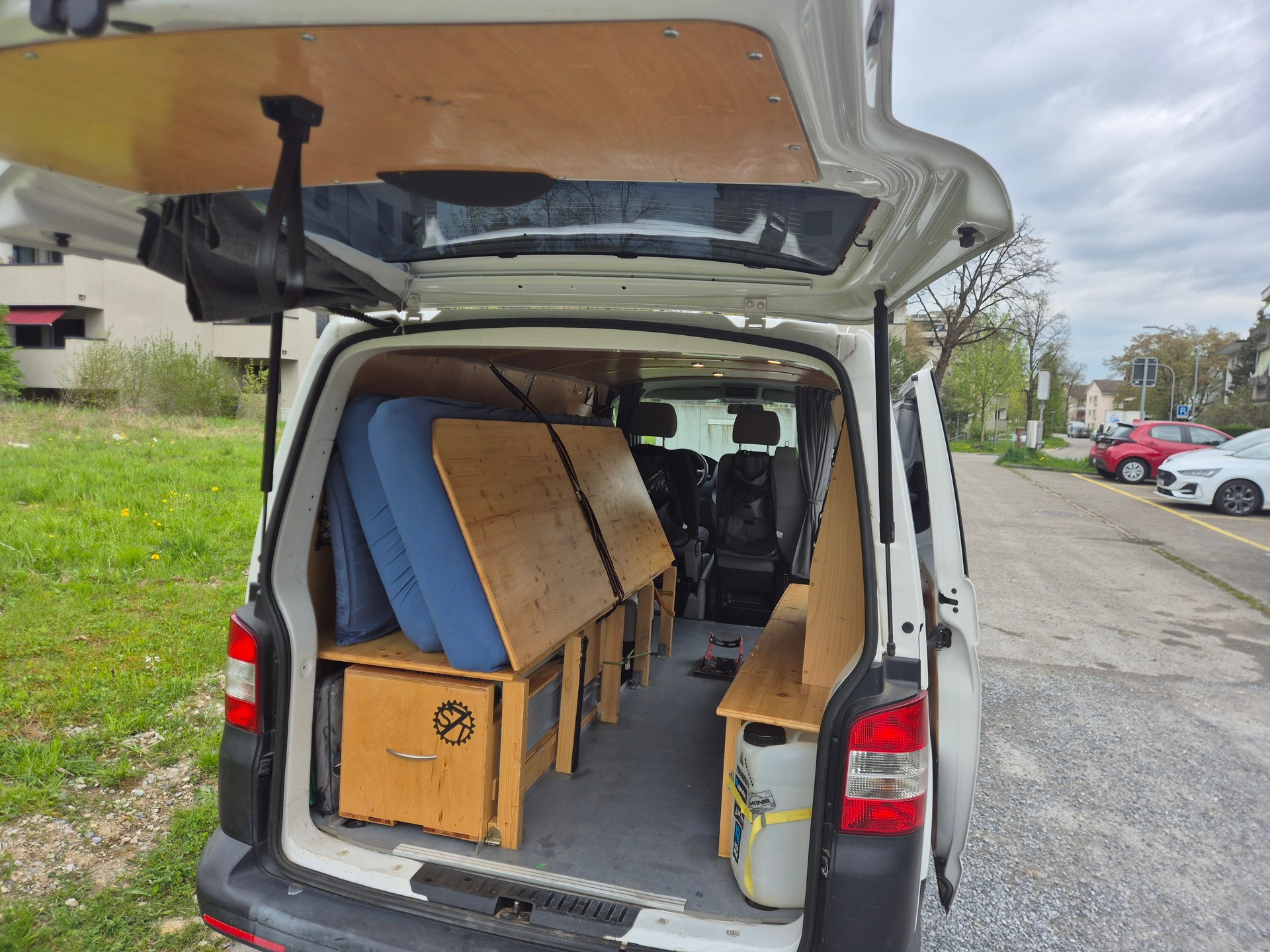 VW T5 2.0 Bi-TDI 4Motion-image-2