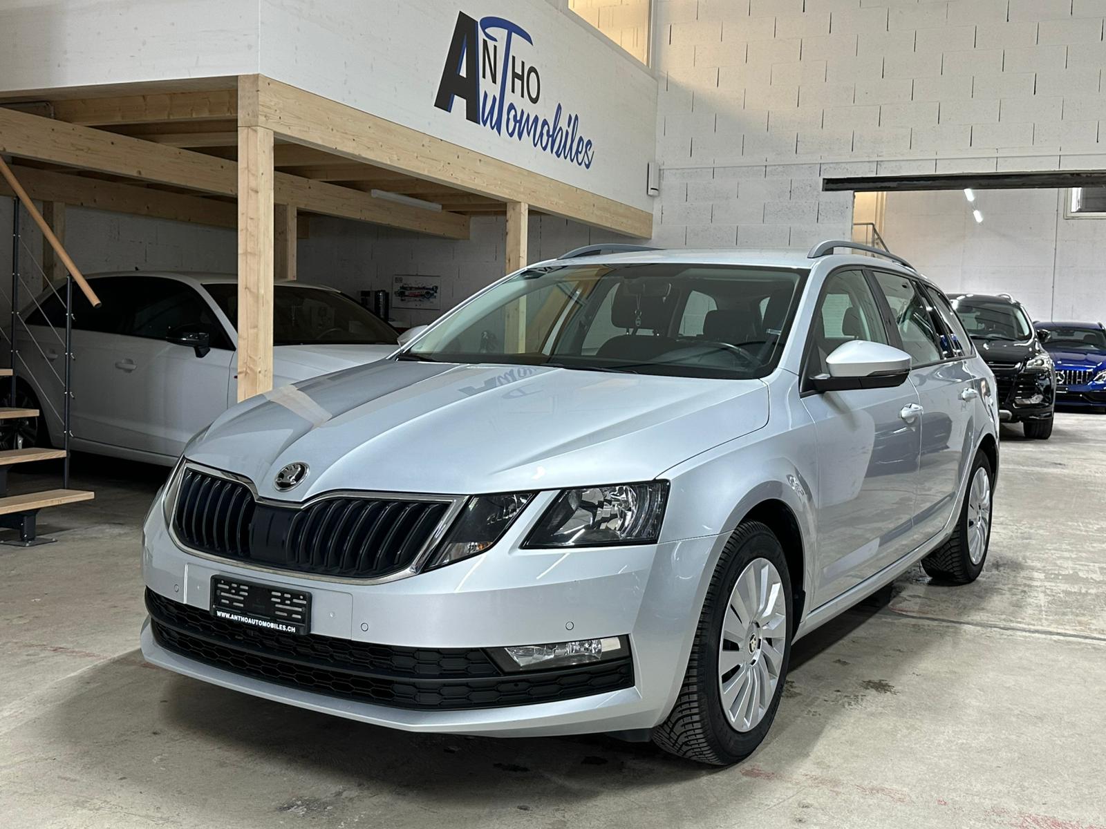 SKODA Octavia Combi 1.5 TSI Ambition DSG-image-0