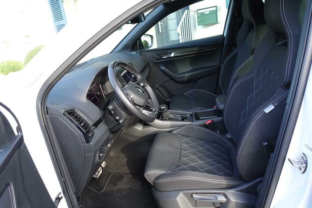 SKODA Karoq 1.5 TSI SportLine DSG-image-5