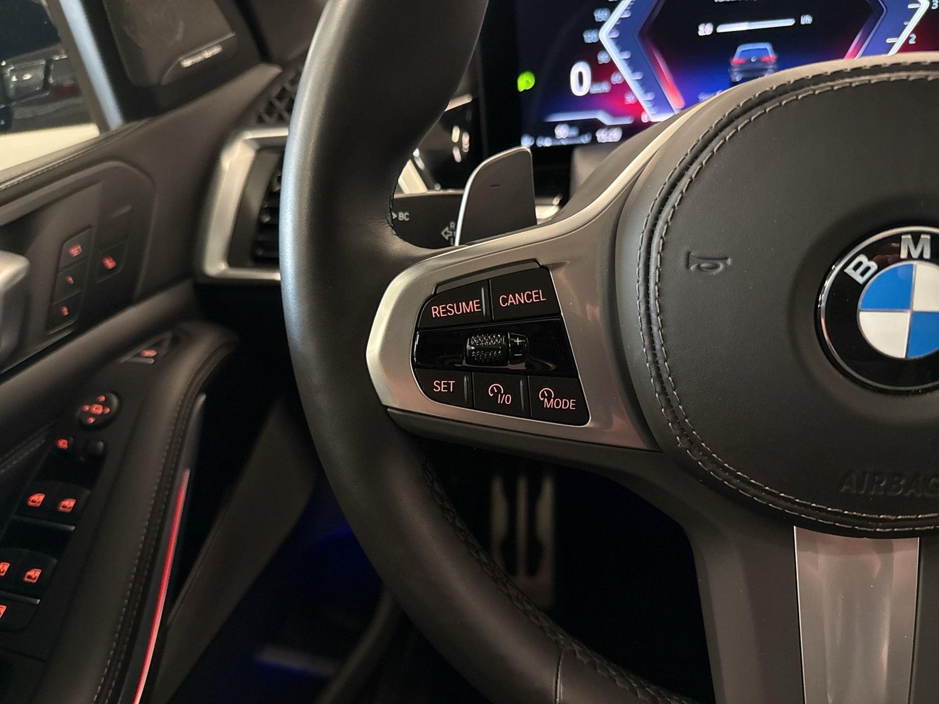 BMW X5 xDrive 48V 30d M Sport Pro Steptronic-image-14