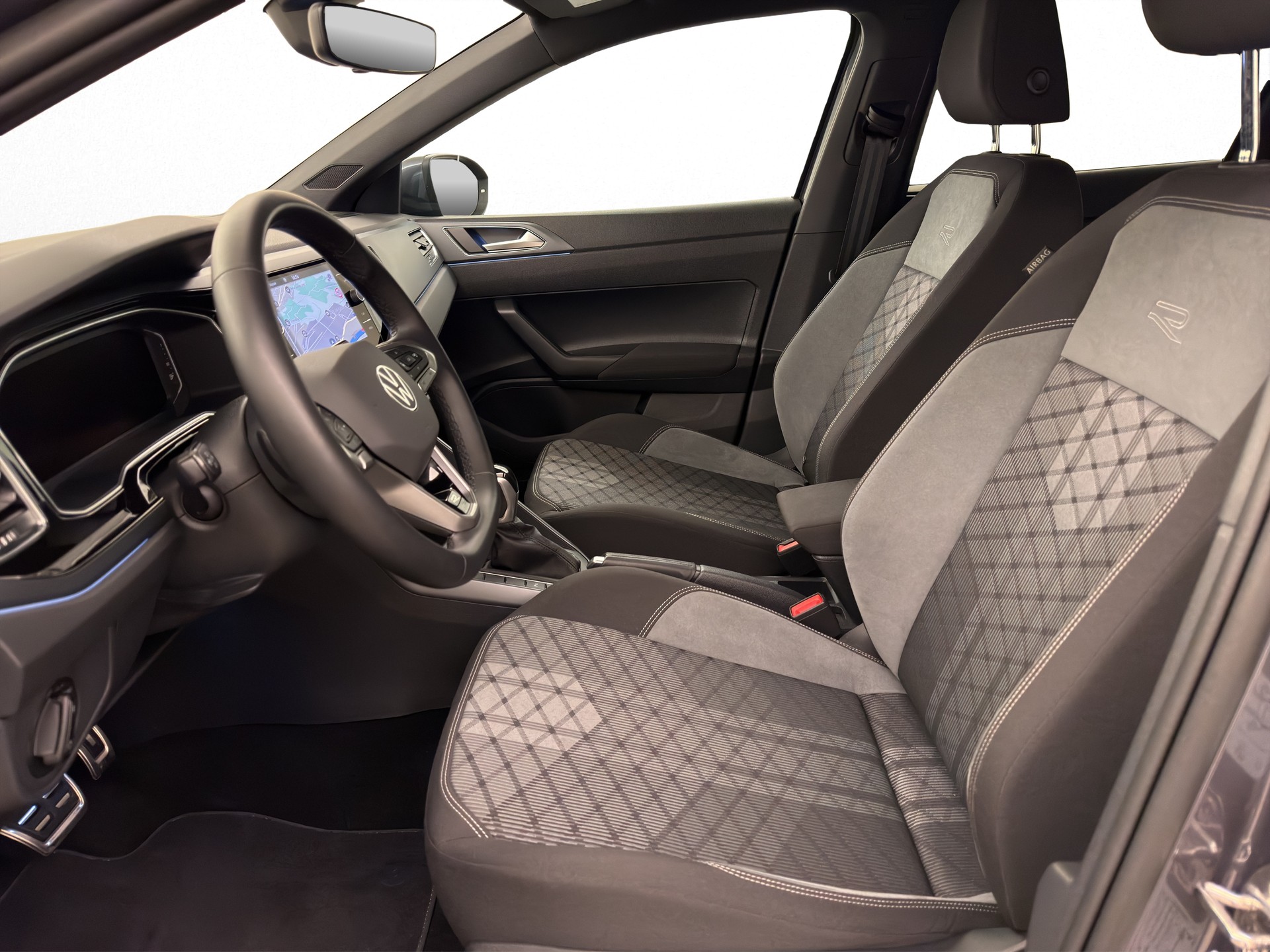 VW Taigo 1.5 TSI R-Line DSG-image-5