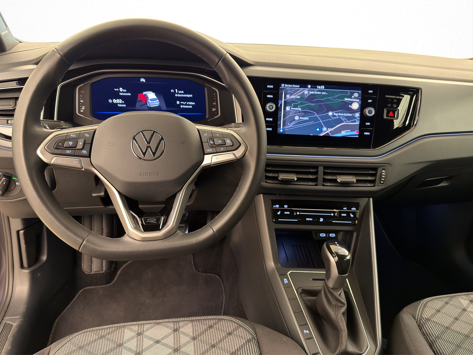 VW Taigo 1.5 TSI R-Line DSG-image-8