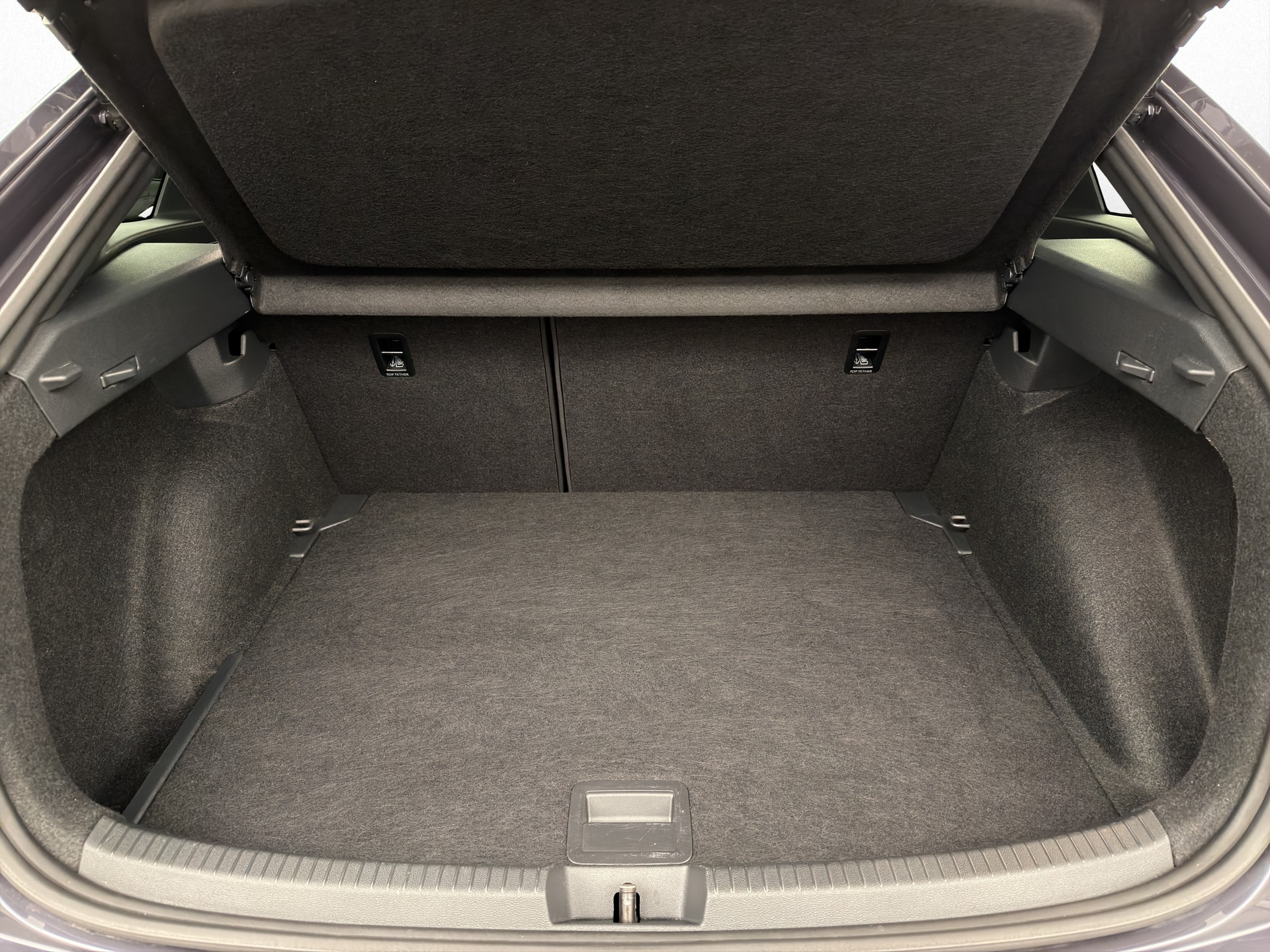 VW Taigo 1.5 TSI R-Line DSG-image-12
